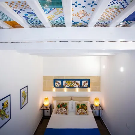 Acquaro بيت ضيافة