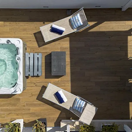 Acquaro بيت ضيافة 4*